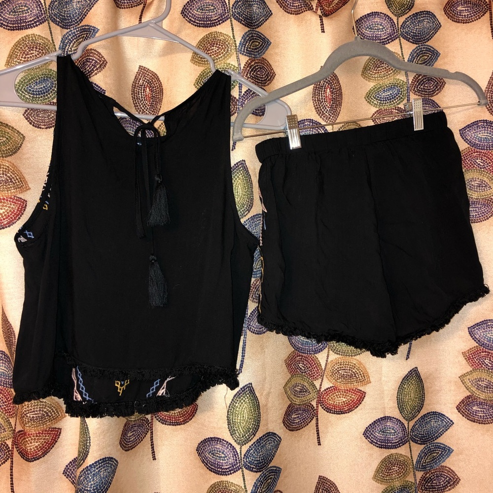 Just In - Two Piece Set - Picture 2 of 3